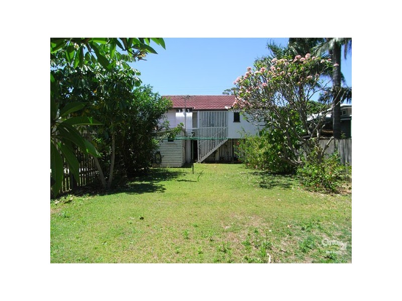 25 Kate Street, Woody Point QLD 4019