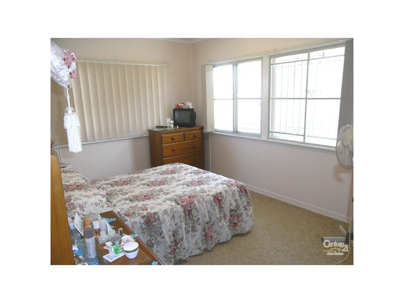 10 Welch Street, Clontarf QLD 4019