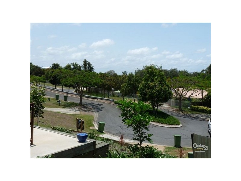 18 Boronia Outlook, Narangba QLD 4504