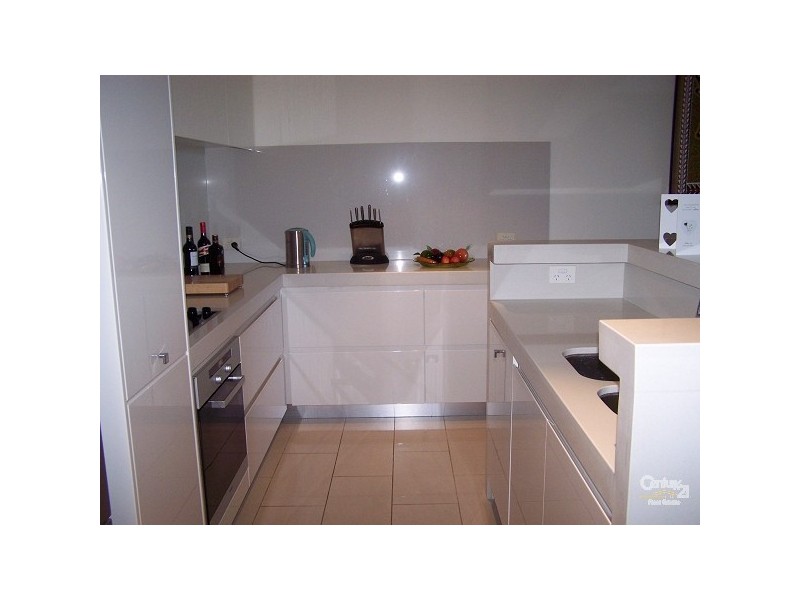 32/65 Landsborough Avenue, Scarborough QLD 4020