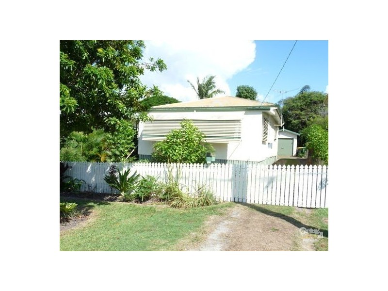 63 Thomas Street, Clontarf QLD 4019