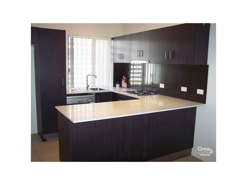 11-15 Caroline Street, Woody Point QLD 4019