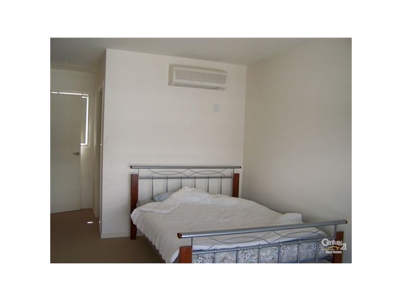 11-15 Caroline Street, Woody Point QLD 4019