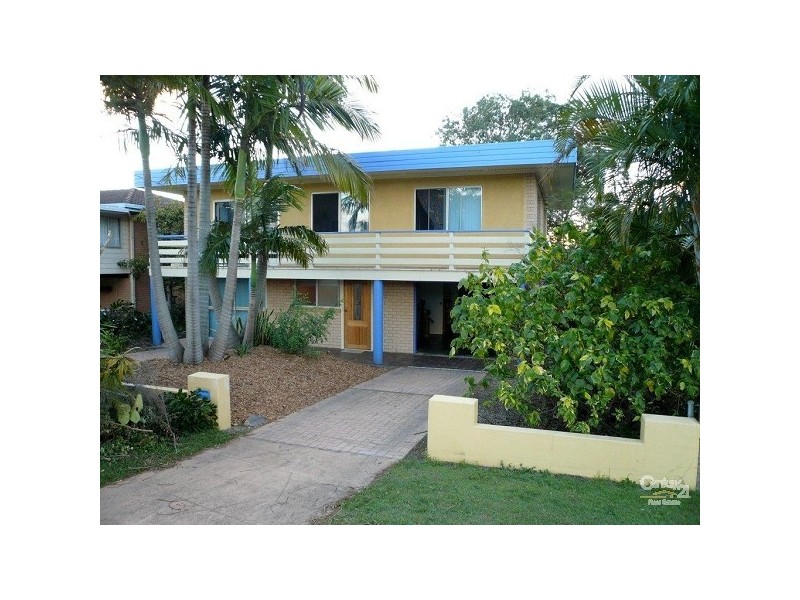 63 Scarborough Road, Redcliffe QLD 4020
