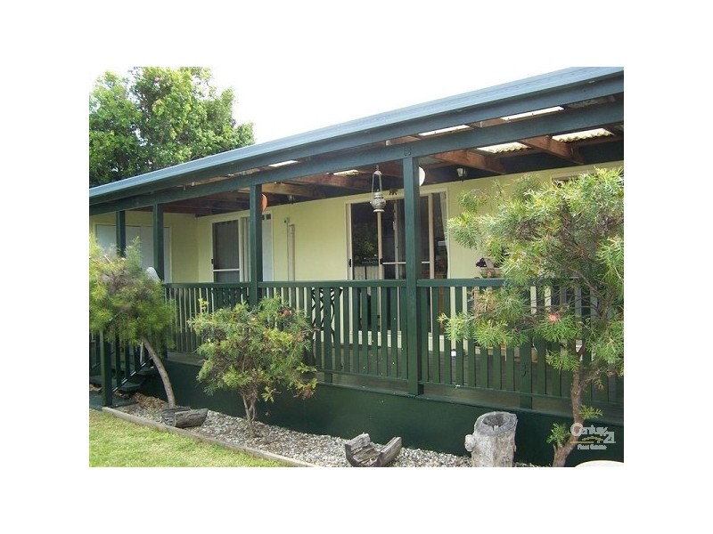 15 Watson Street, Clontarf QLD 4019