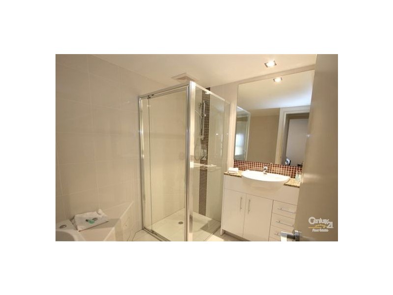 502/87 Landsborough Avenue,, Scarborough QLD 4020