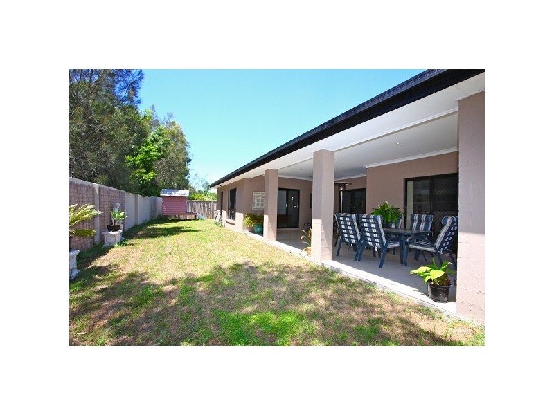 3 Skandia Court, Newport QLD 4020