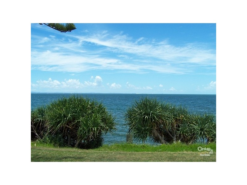 1 Bailey Street, Woody Point QLD 4019