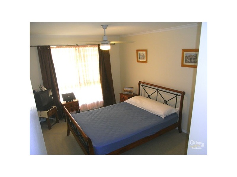 1/34 Queen Street, Scarborough QLD 4020