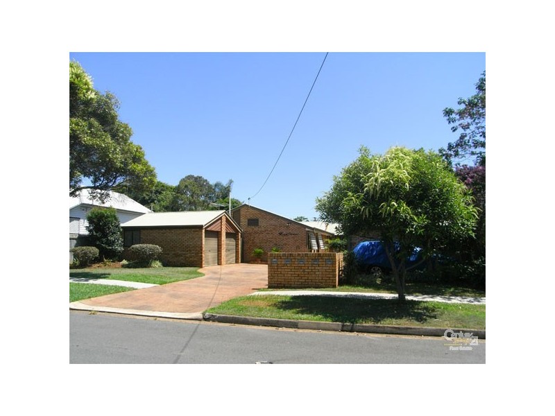 1/34 Queen Street, Scarborough QLD 4020