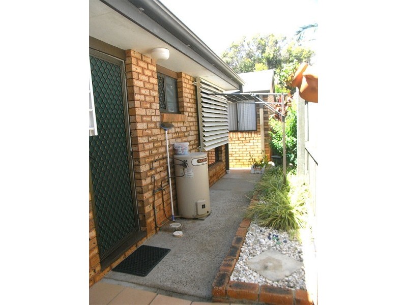 1/34 Queen Street, Scarborough QLD 4020