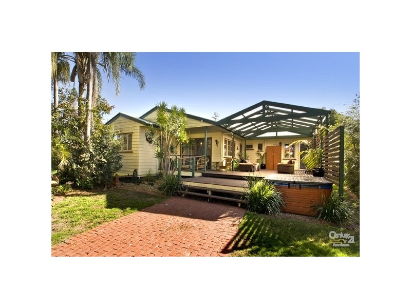 25 Cornelius St, Clontarf QLD 4019