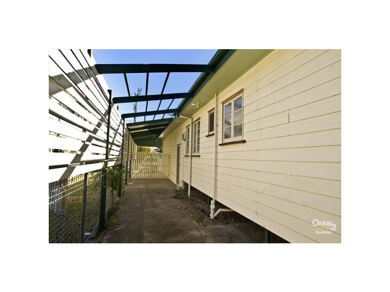 25 Cornelius St, Clontarf QLD 4019