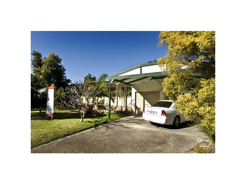 25 Cornelius St, Clontarf QLD 4019