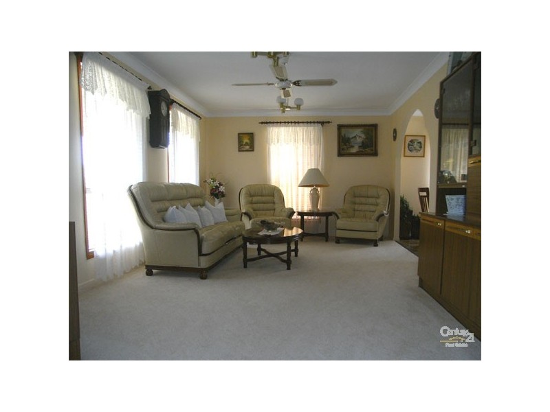 4 Barossa Street, Kippa-ring QLD 4021