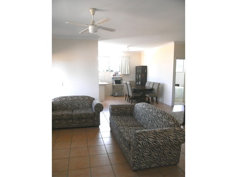 6/6 Peterson Street, Scarborough QLD 4020