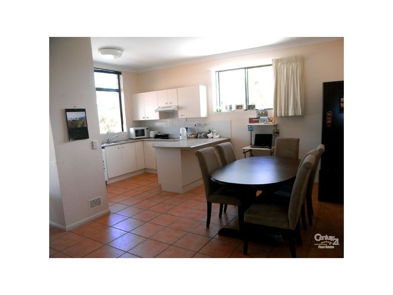 6/6 Peterson Street, Scarborough QLD 4020