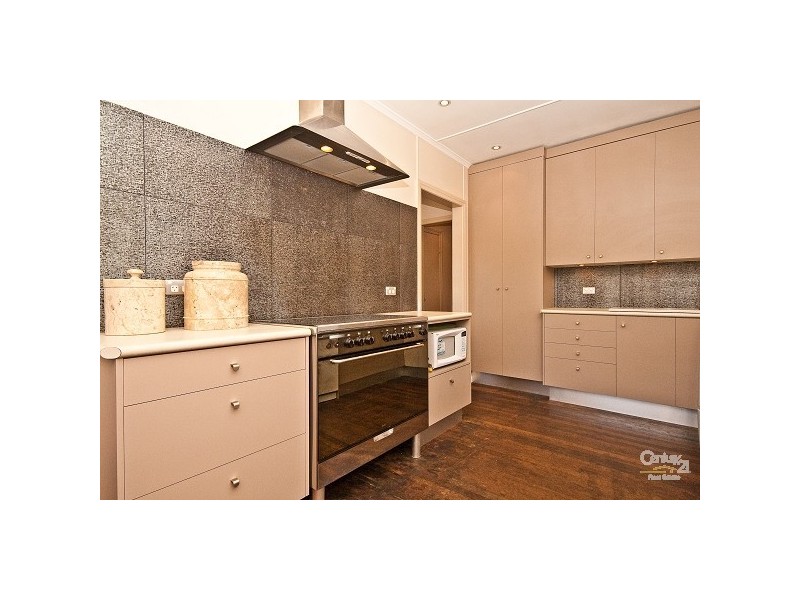 10 Watson Street, Clontarf QLD 4019