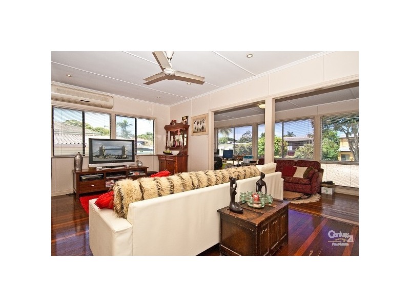 10 Watson Street, Clontarf QLD 4019