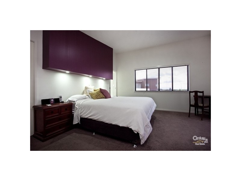 17 Freya Court, Newport QLD 4020