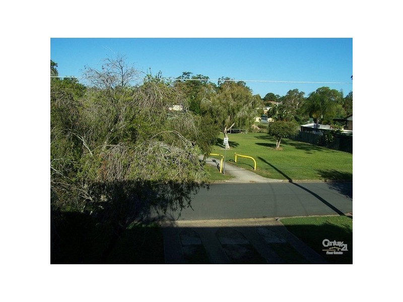 11 Duke Street, Clontarf QLD 4019