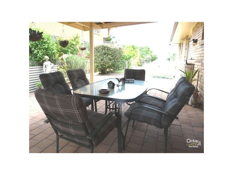 114 Bishop Road, Beachmere QLD 4510