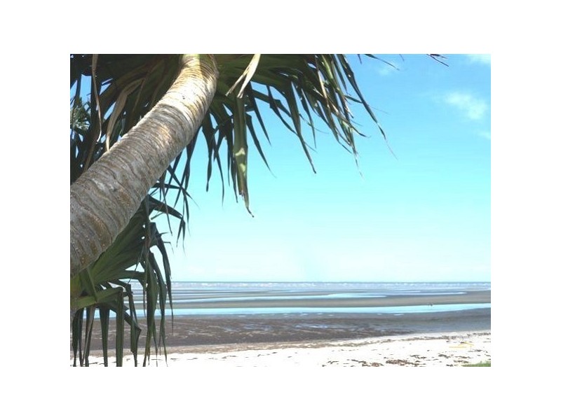 114 Bishop Road, Beachmere QLD 4510