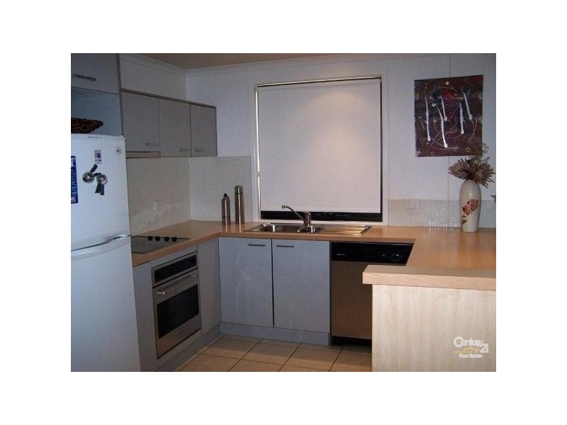 5/82 Mein Street, Scarborough QLD 4020