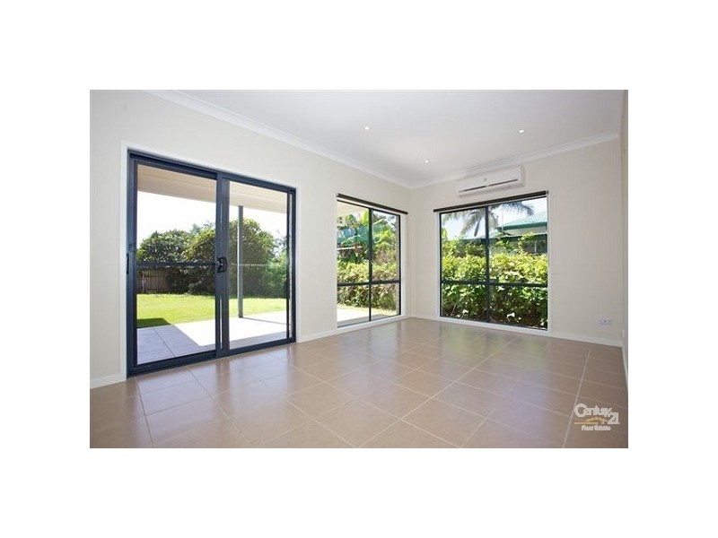 4 Cutts Street, Margate QLD 4019