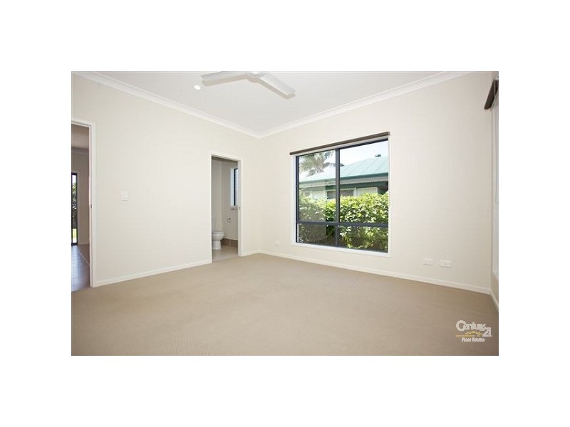 4 Cutts Street, Margate QLD 4019