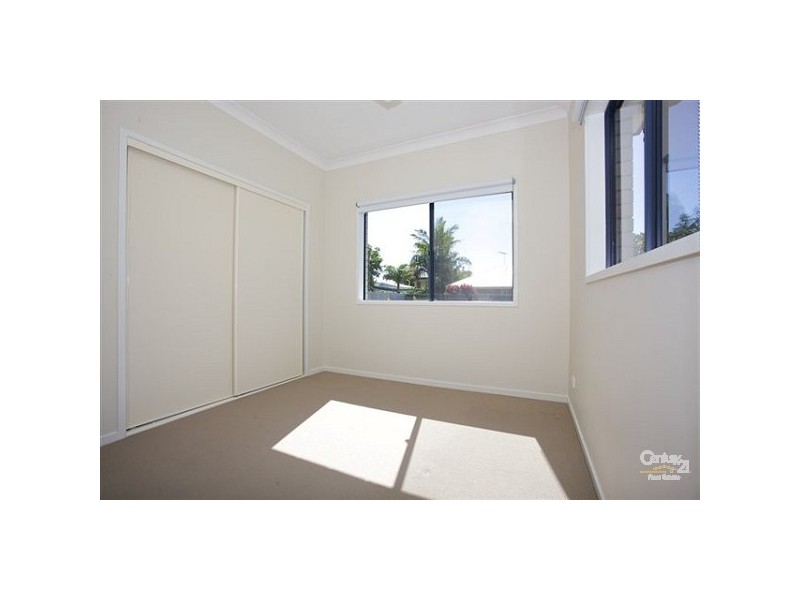 4 Cutts Street, Margate QLD 4019