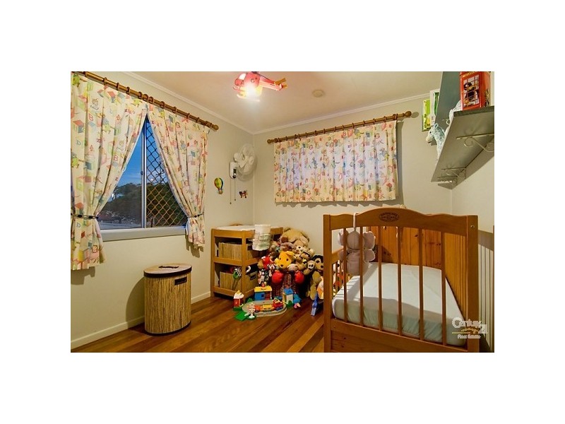 12 Lions Crescent, Kippa-ring QLD 4021