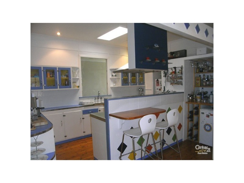 69 Fernlea Avenue, Scarborough QLD 4020