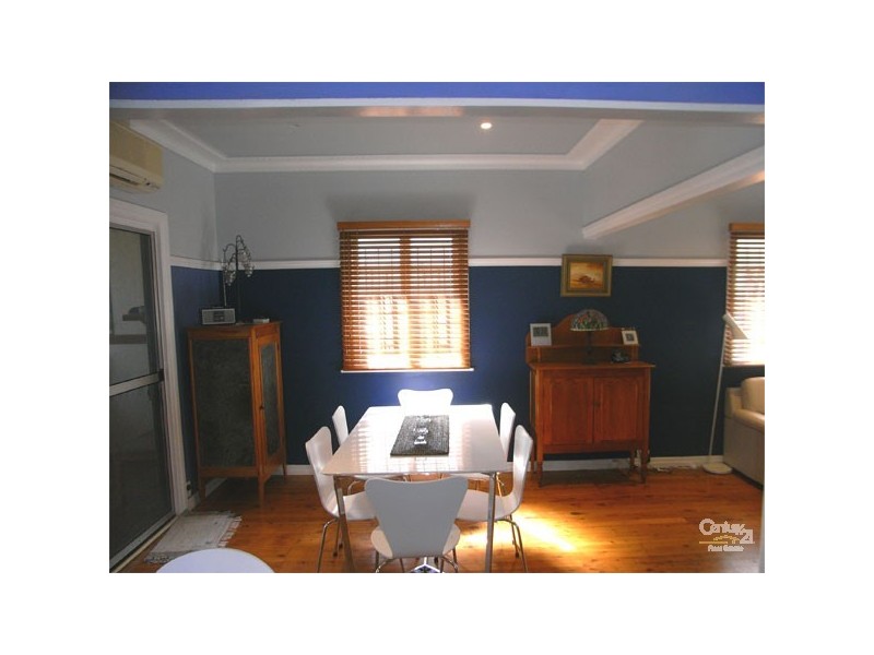 69 Fernlea Avenue, Scarborough QLD 4020