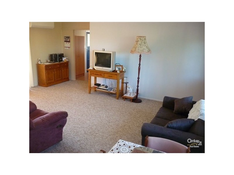84 Cutts Street, Margate QLD 4019