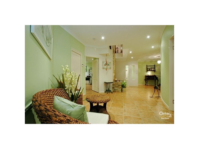 80 Oyster Point Esplanade Scarborough, Scarborough QLD 4020