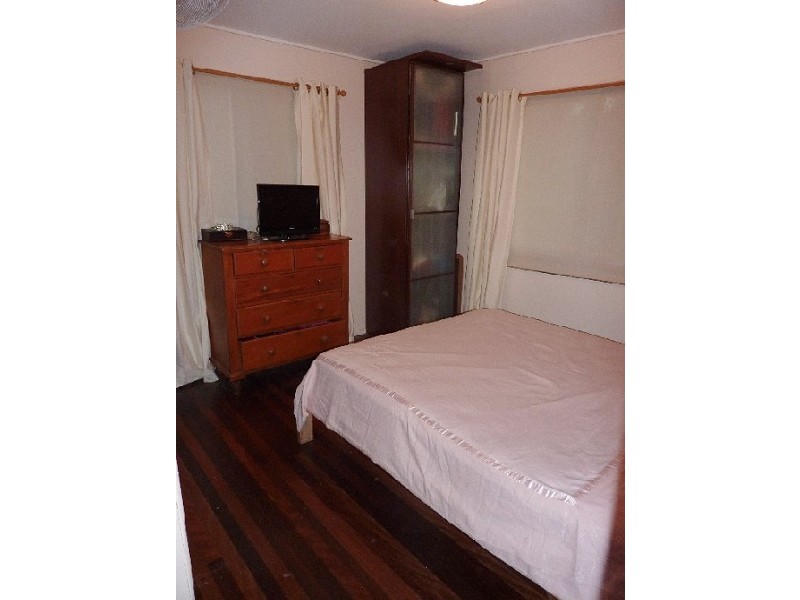 28 Lions Crescent, Kippa-ring QLD 4021