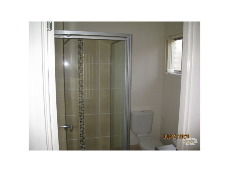 24 Waterlilly Ct, Rothwell QLD 4022