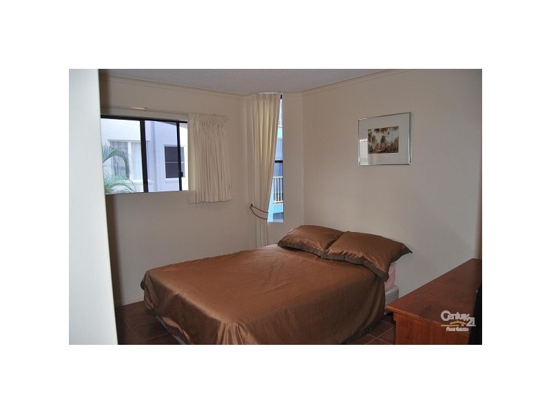 5/51 Landsborough Avenue, Scarborough QLD 4020