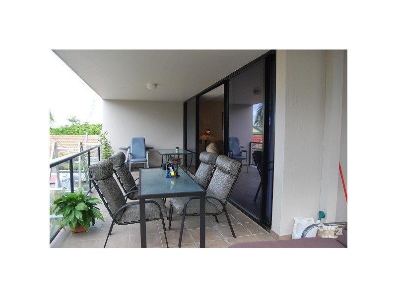 5/51 Landsborough Avenue, Scarborough QLD 4020
