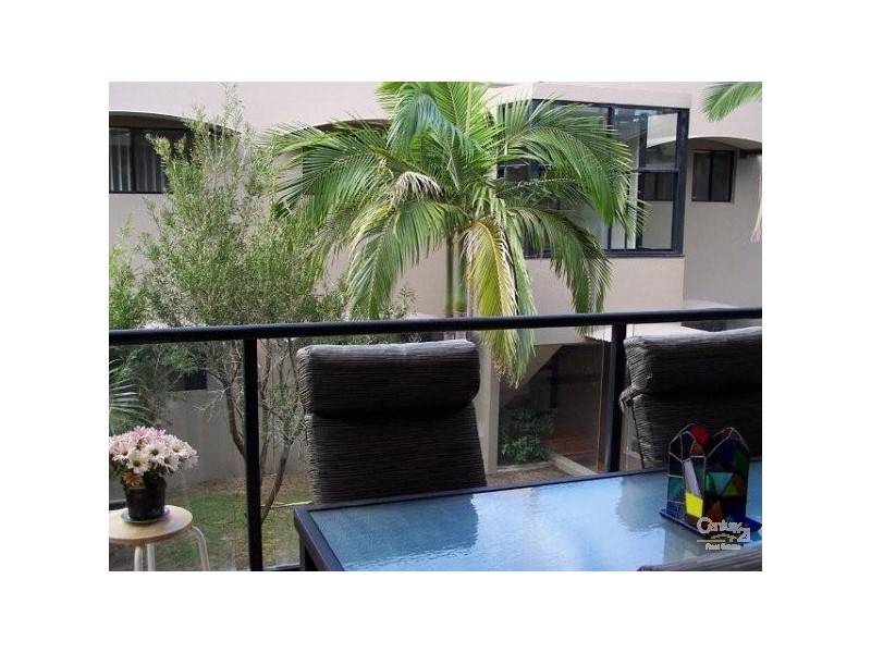 5/51 Landsborough Avenue, Scarborough QLD 4020