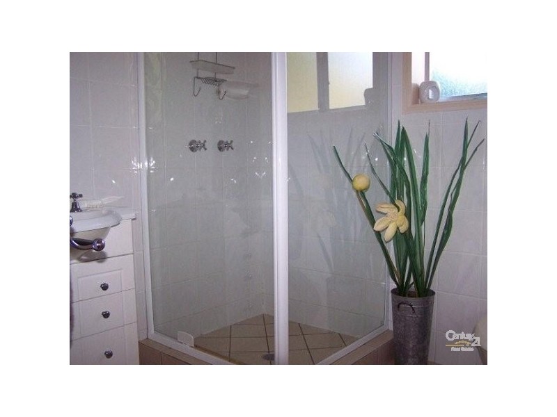 108 Eversleigh Road, Scarborough QLD 4020