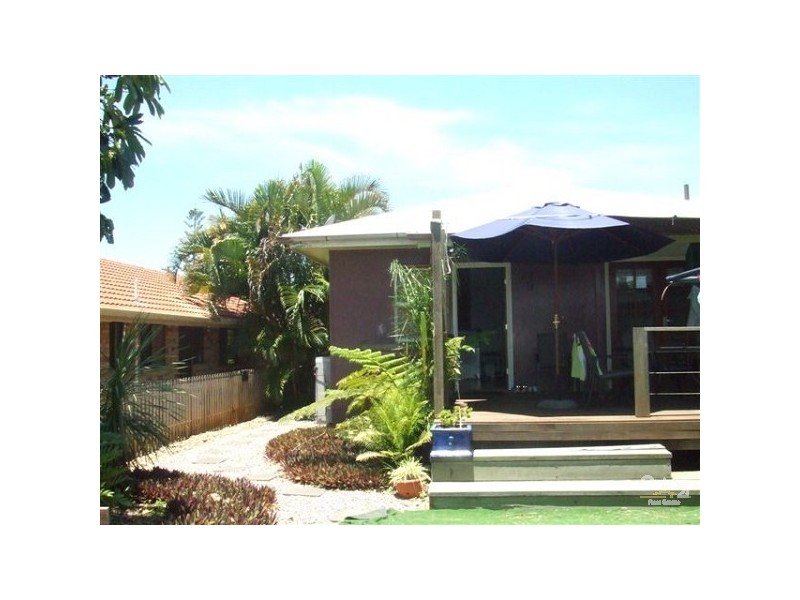 411 Scarborough Road, Scarborough QLD 4020