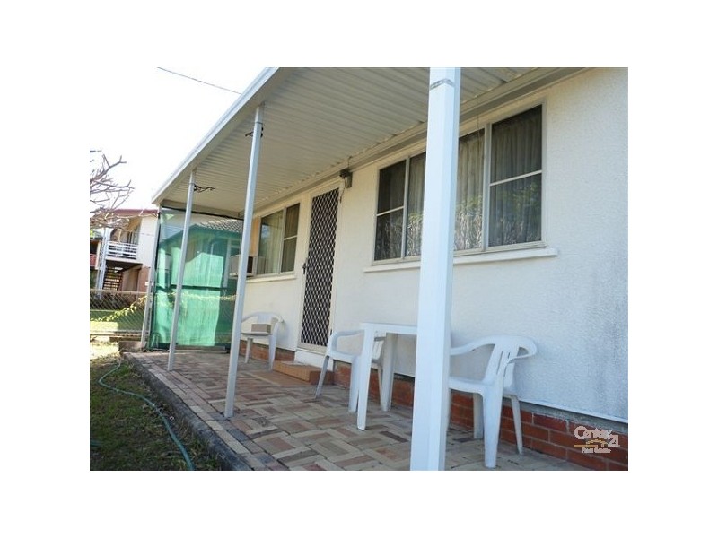 14 Crawford Street, Redcliffe QLD 4020