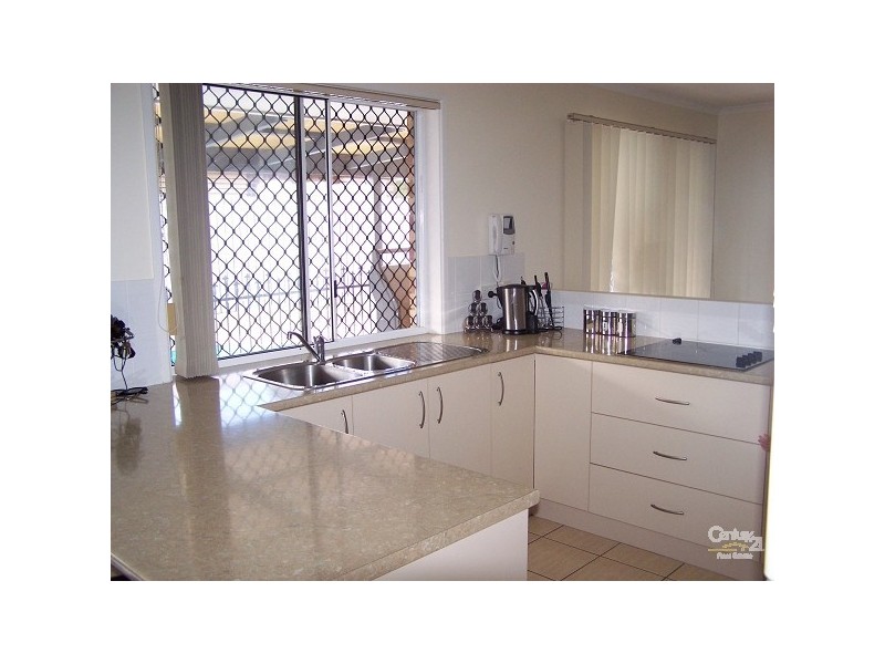 8 Delvene Court, Deception Bay QLD 4508