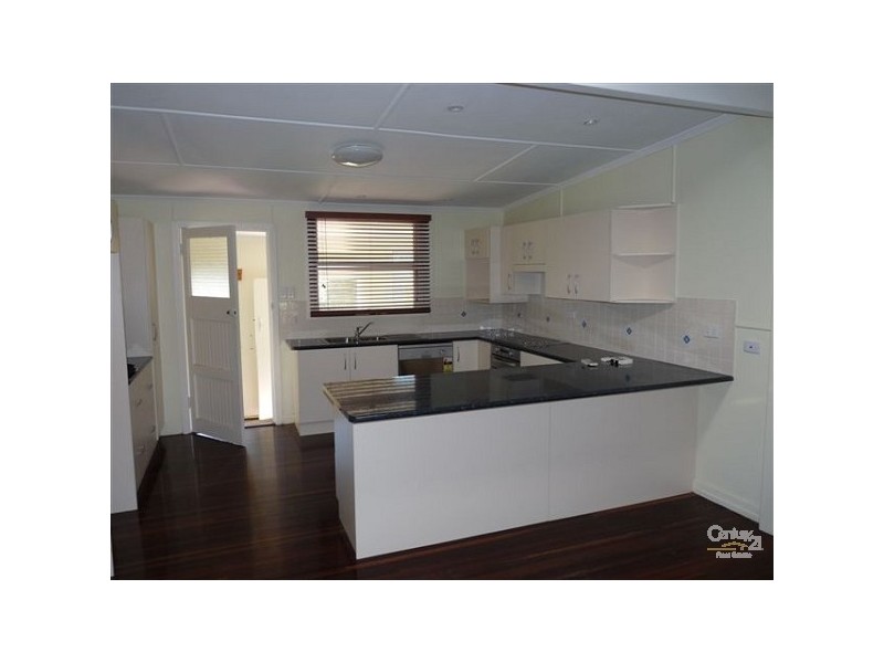 44 Redbank Road, Redcliffe QLD 4020