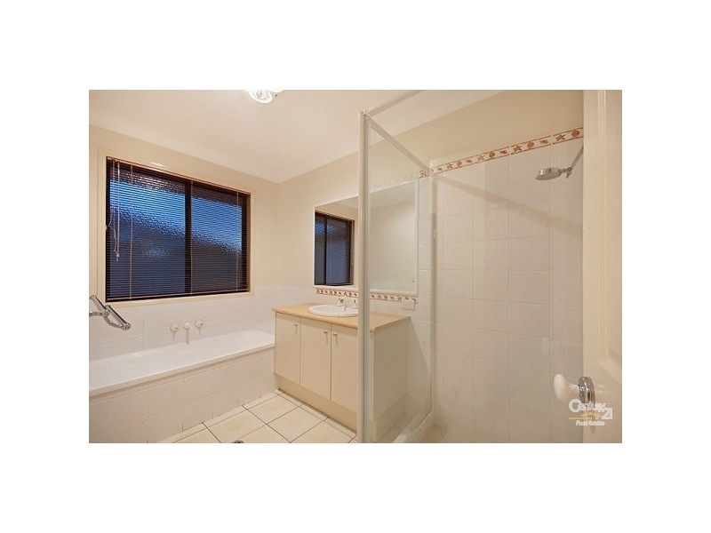 6 Girraween Place, Narangba QLD 4504