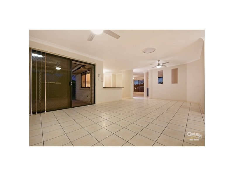 6 Girraween Place, Narangba QLD 4504