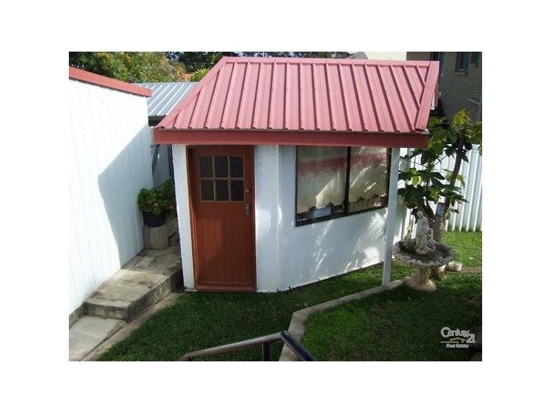 15 Canna Street, Clontarf QLD 4019