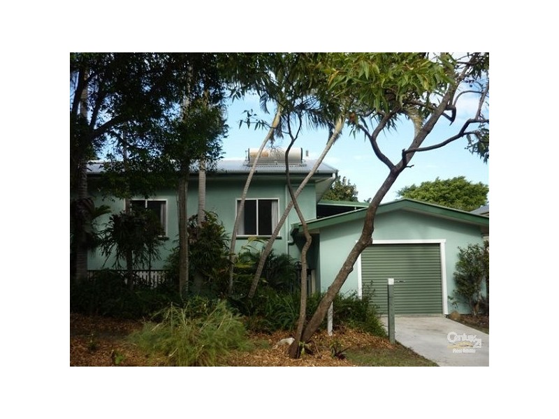 203 Scarborough Road, Scarborough QLD 4020